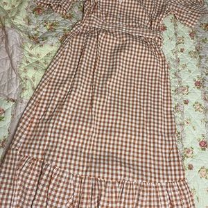 Midi button  tie dress